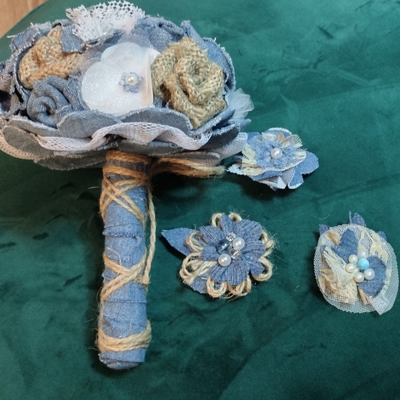 Denim Burlap Lace Bridal Alternative Wedding Bouquet +Matching Brooches - Picture 4 of 9